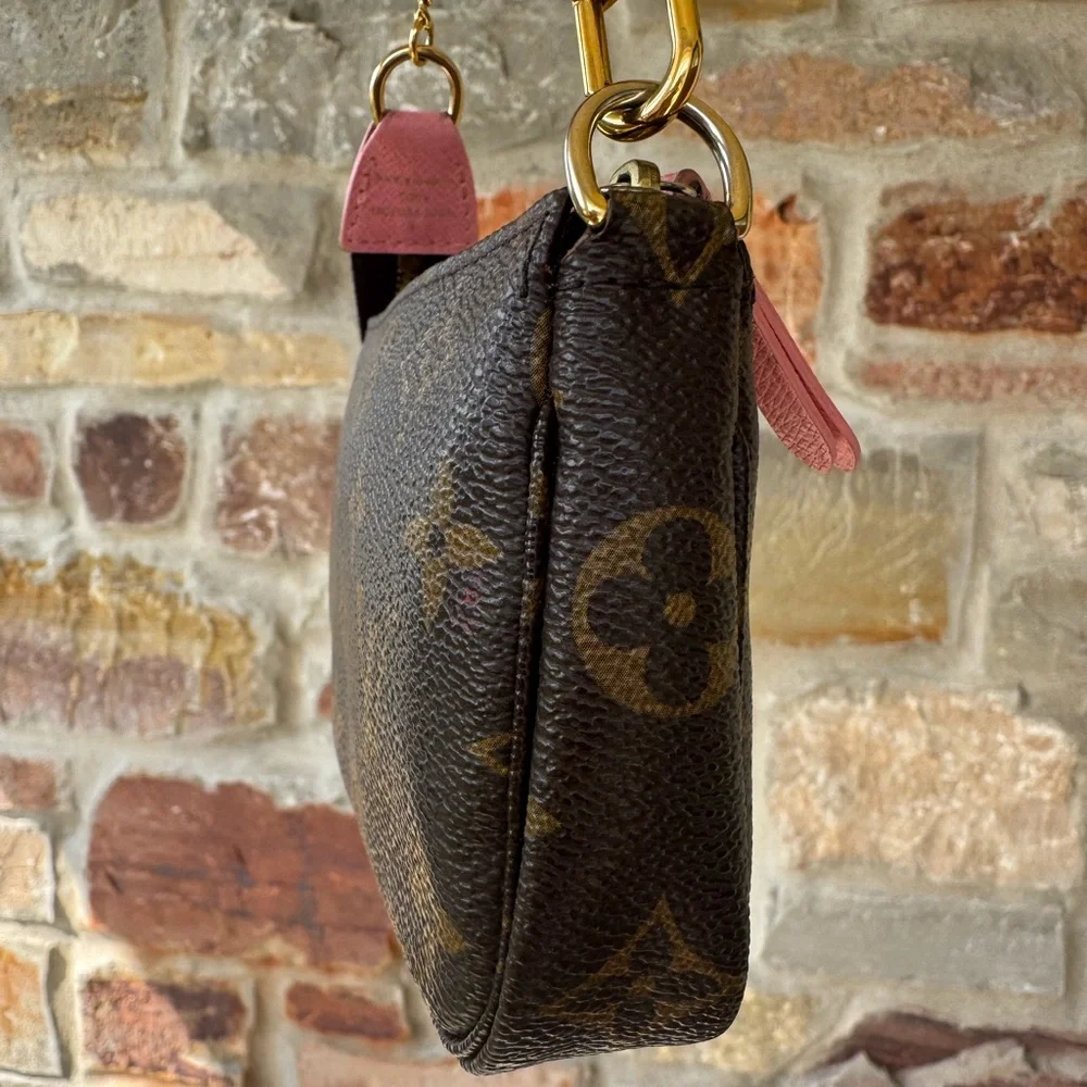 LOUIS VUITTON POCHETTE LIMITED EDITION - Picture 5 of 9
